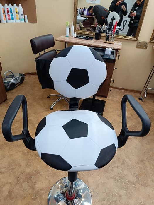 Перетяжка мебели и ремонт мягкой мебели.Николаев.Диван, кресло, матрас