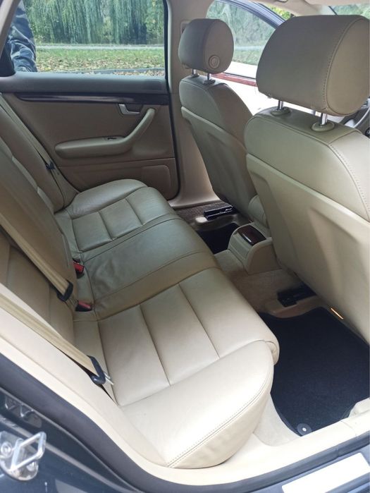 Ауді b7 2007 рік