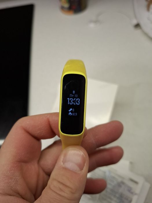 Фітнес-трекер Samsung SM-R375