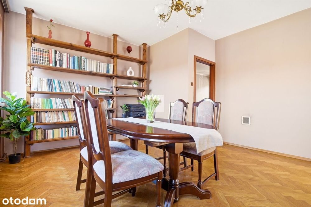 Dom na sprzedaż, Trzebnica, 7 pokoi
