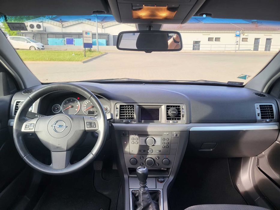 Opel Vectra 1.9 CDTI 150KM