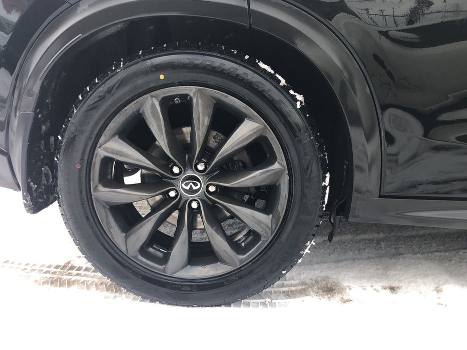 Продам нову зимову шину R19 за 50% ціни