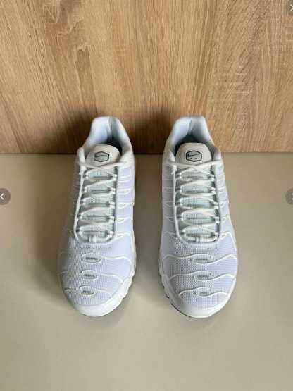 Nike air max plus TN biale R.39