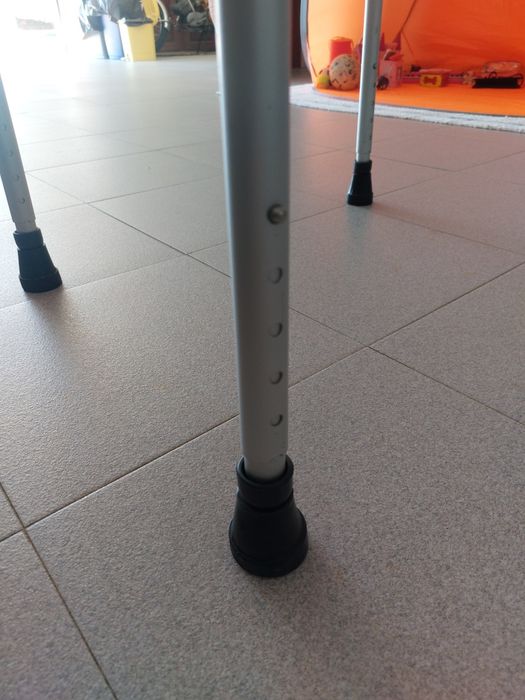 Cadeira de Higiene para Idosos