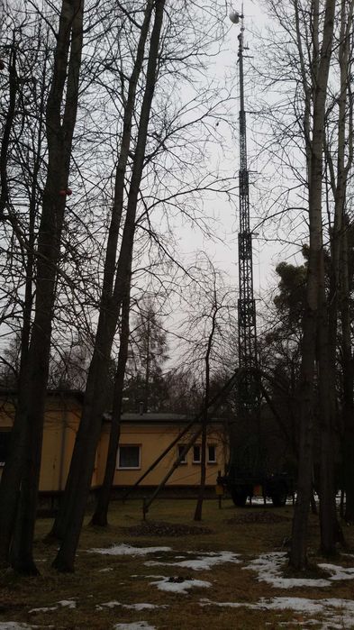 Kratownicowy wojskowy mobilny maszt / wieża 25m