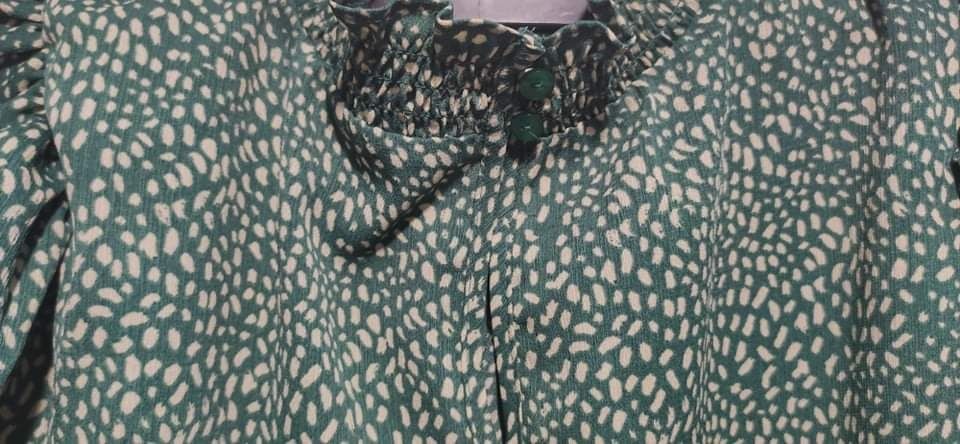 Elegancka bluzka z bufkami