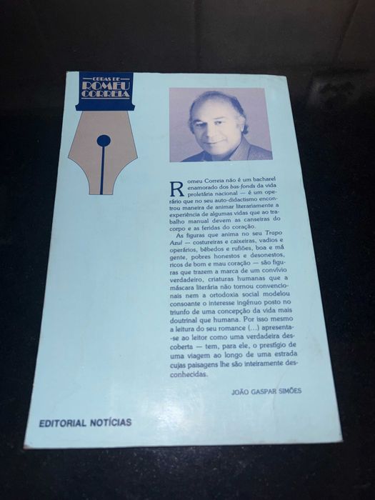 Trado Azul – Romeu Correia | Livro antigo