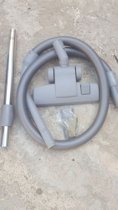Aspirador sem saco só utilizando uma vez como novo