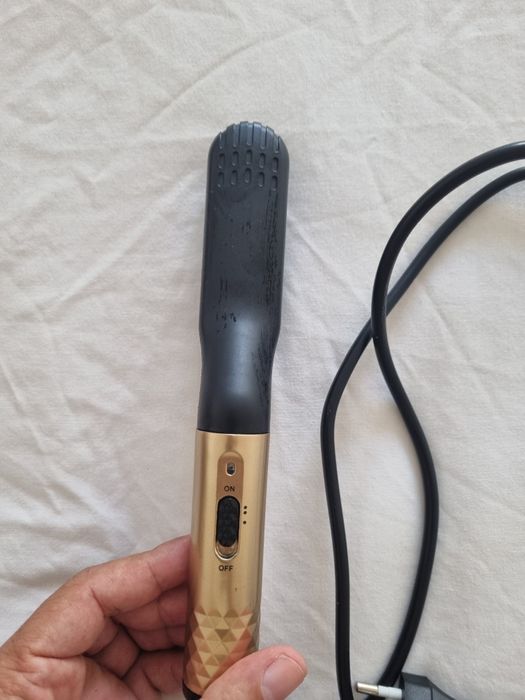 Alisador de Barba ou Cabelo