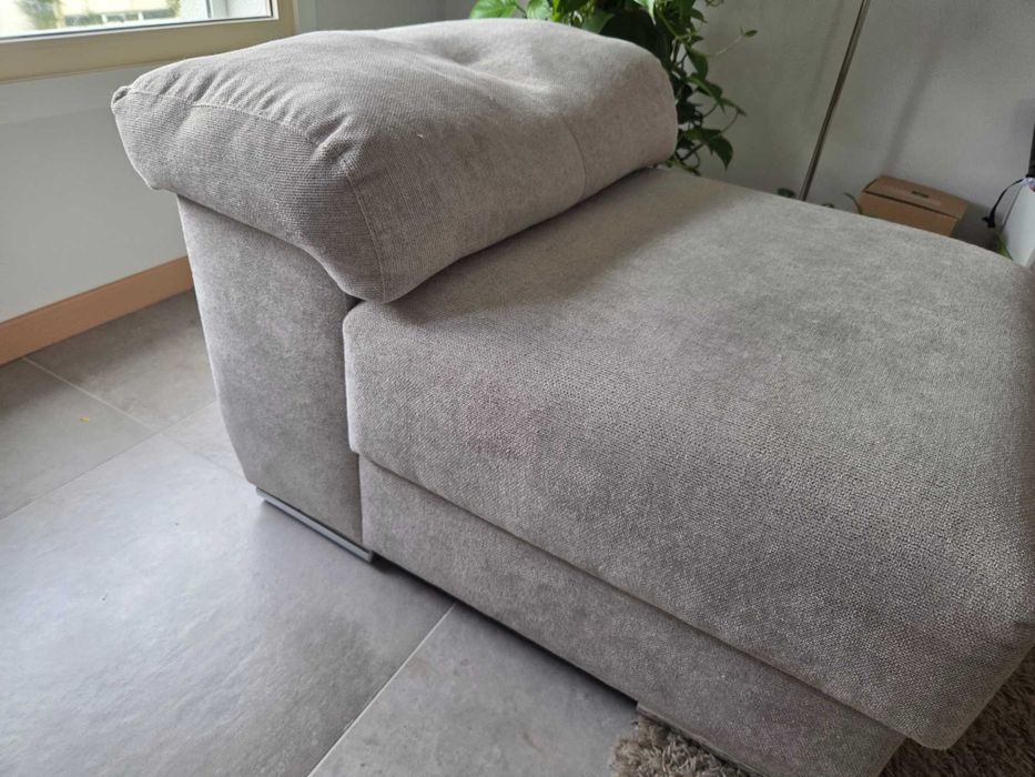 Sofá chaise longue reversível