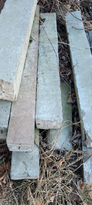 Бетонні перемички  для  будівництва та бетонні сходи.