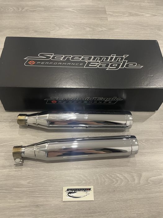 Escapes screamin eagle muffler short chrome