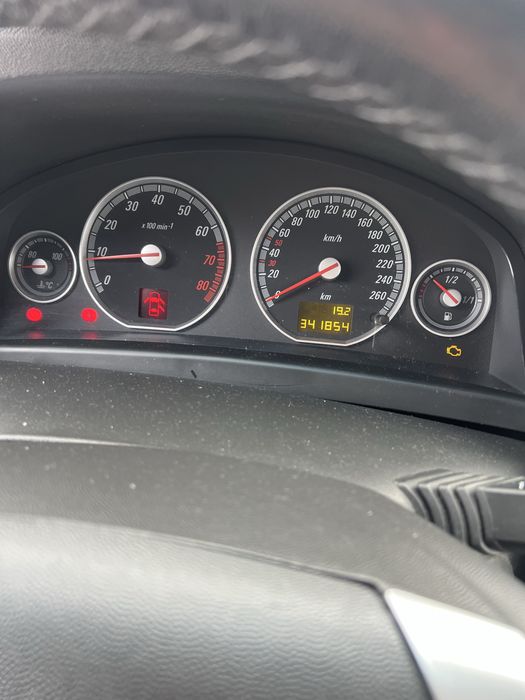 Продаю свій автомобіль Опель вектра С