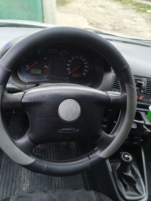 Volkswagen Golf 4 | 1.9 SDI (Diesel) | 1998