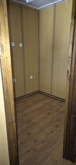 Alugo casa t2 na longra.