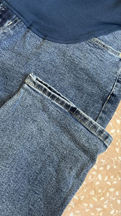 Джинси для вагітних