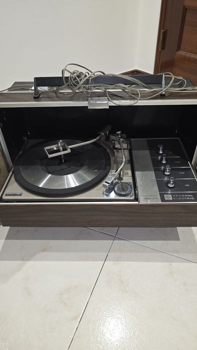 Gira discos general eletric