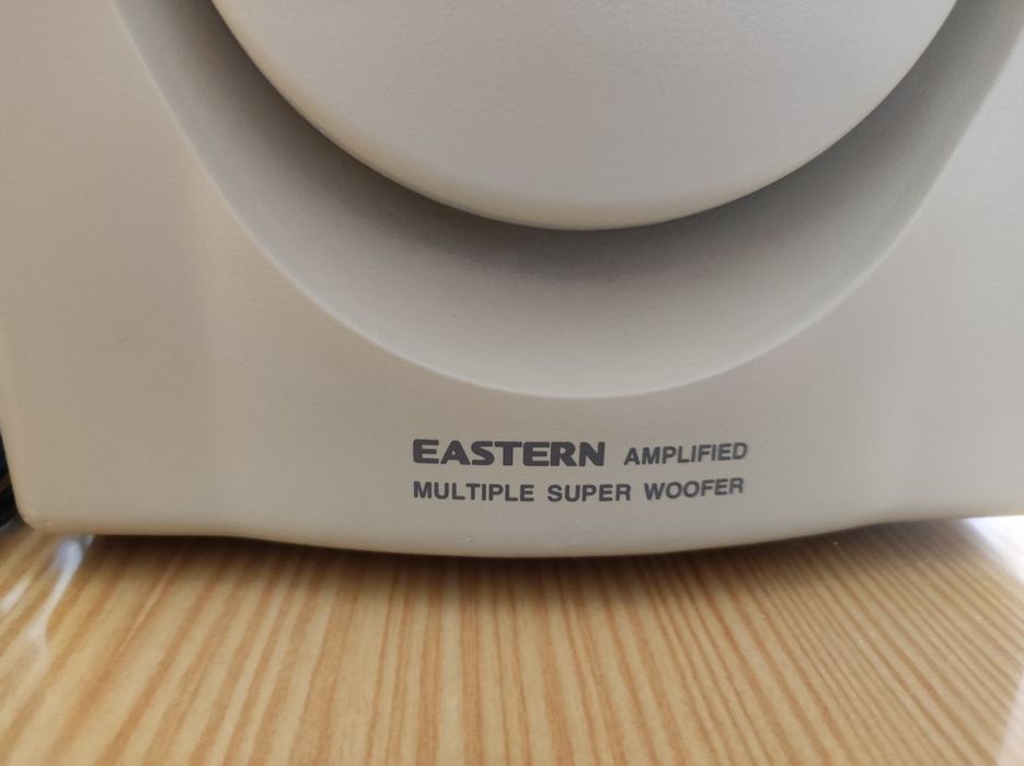 Colunas + subwoofer Eastern