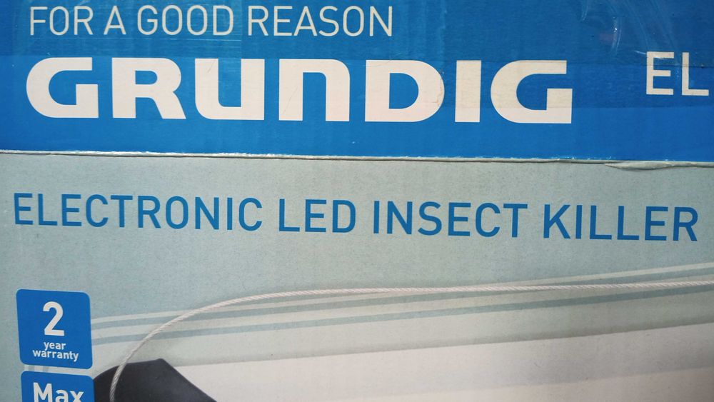 lampa do zwalczania owadów GRUNDIG    urządzenie LED