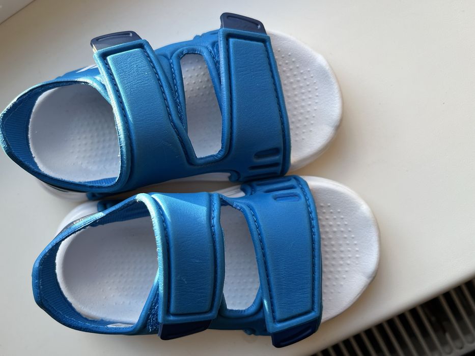 Босоніжки adidas