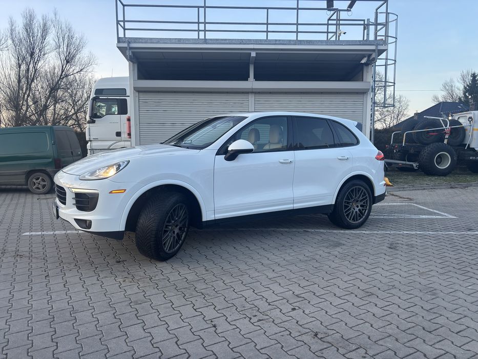 Porsche CAYENNE Platinum Edition - wym. ROZRZĄD przy 242 tys