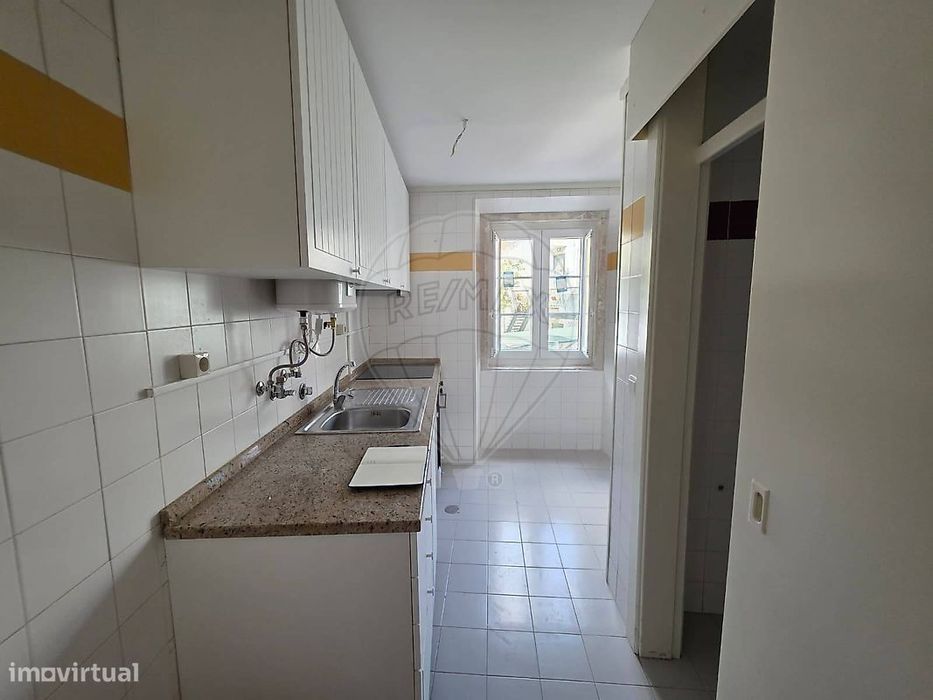 Apartamento T1 para arrendamento