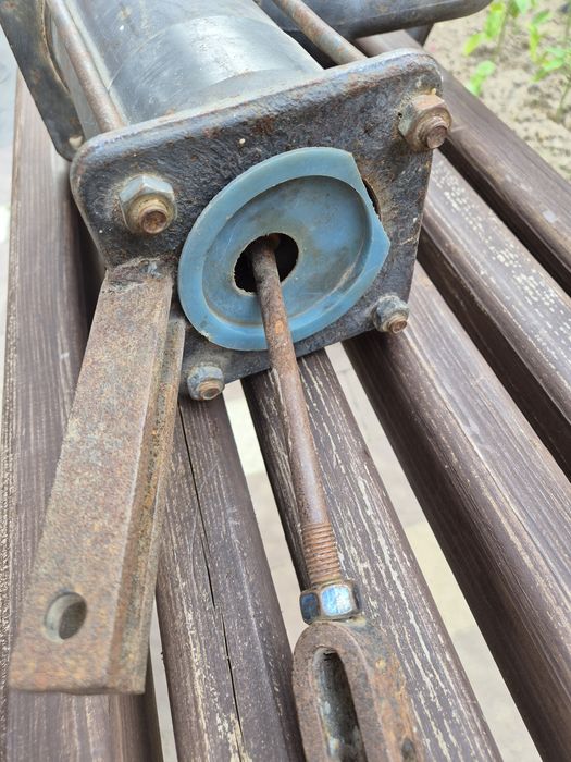 Скважинний насос