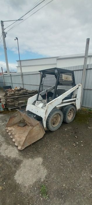 Clark  Bobcat  533