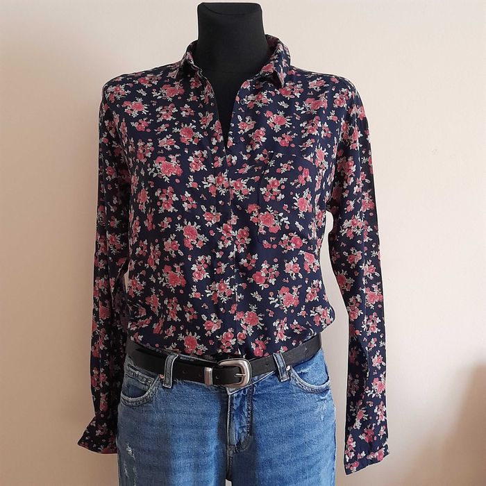 Koszula z wiskozy kwiatowy wzór luźny krój XS/34