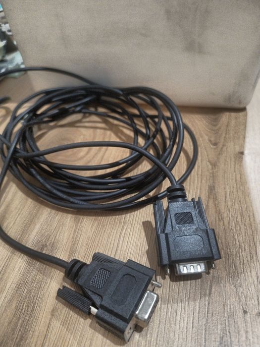 Kabel Szeregowy RS-232 (DB9) – Przedłużacz Męski-Żeński | 4 metry