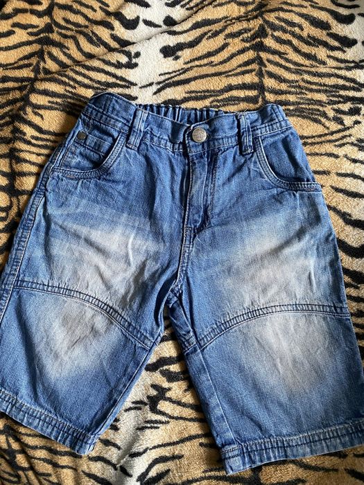 Джинсовые шорты р.116