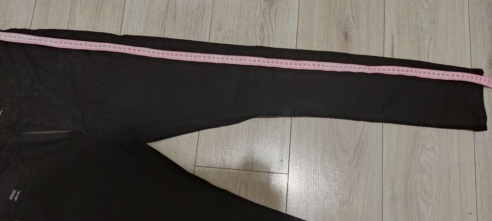 Штани в новому стані 29/32 S