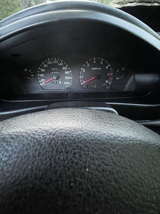 Nissan Sunny 1.6