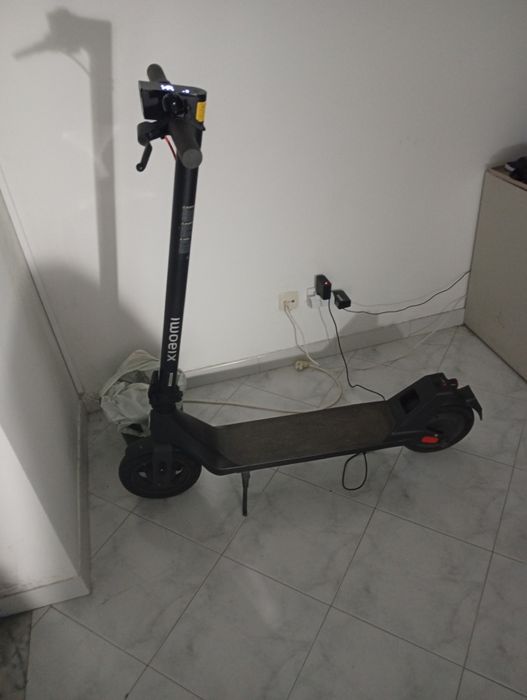 Trotinette électrique para vender muito bom  130€