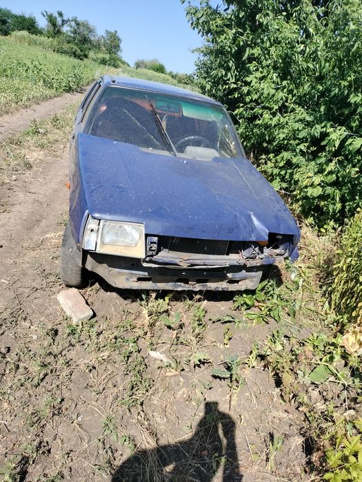 Славута 2003 рік карбюратор після удару в ліву сторону