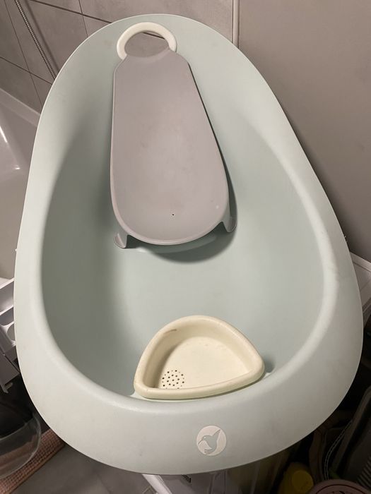 Дитяча ванночка для купання