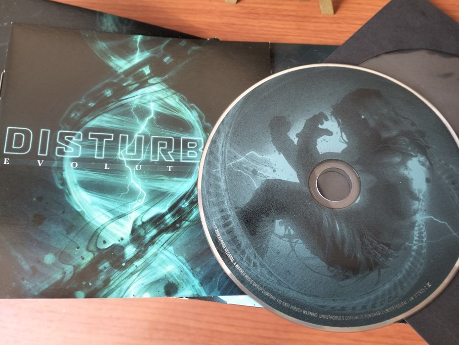 CD Disturbed - Evolution'