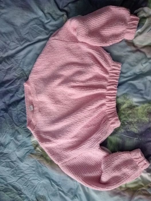 Swetr damski roz SM róż bufiaste rękawy krótki