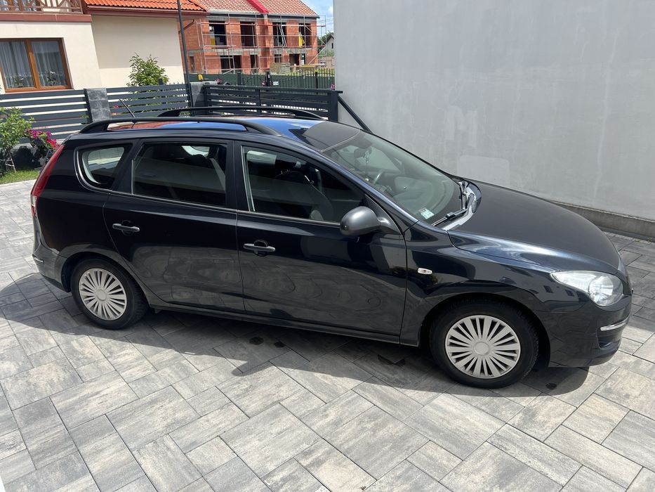 Hyundai i30 1.4 beznyna 2009r