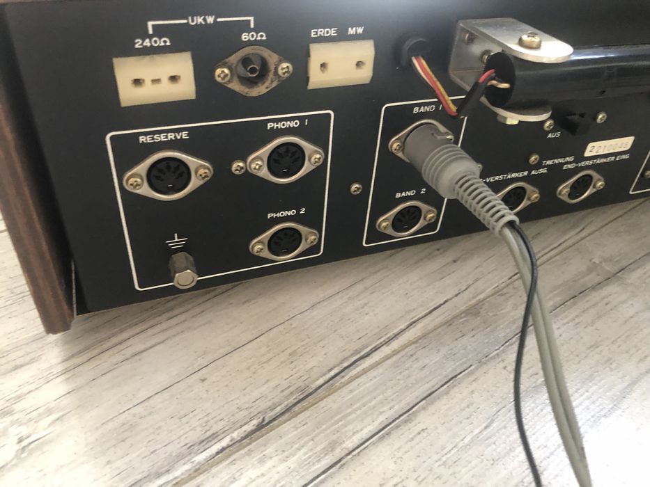Amplituner Nikko STA-7070