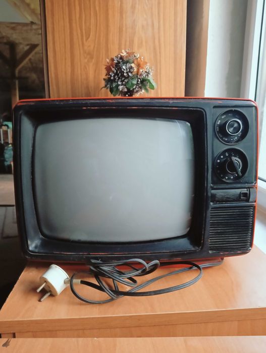 Telewizor uniwersum