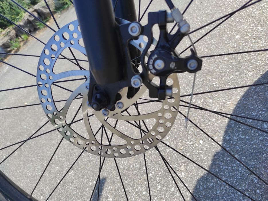 Bicicleta BTT moma bikes