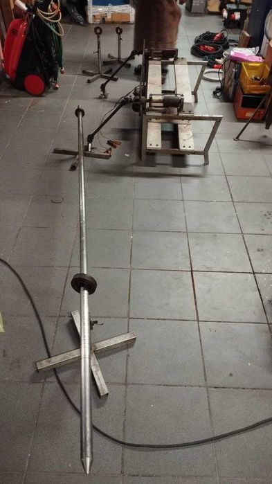 Assador para Porco no Espeto