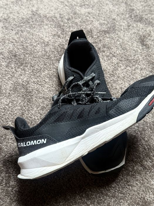 Buty sportowe marki Salomon rozmiar 38