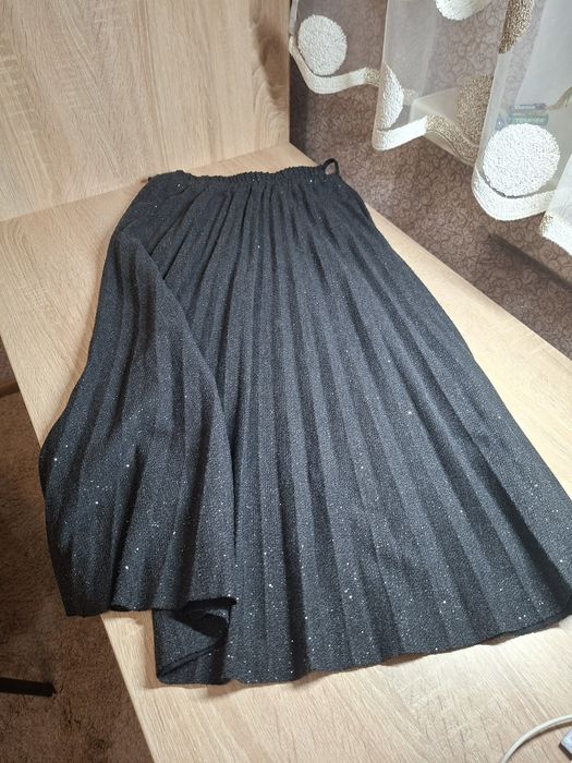 Спідниця міді пліссе