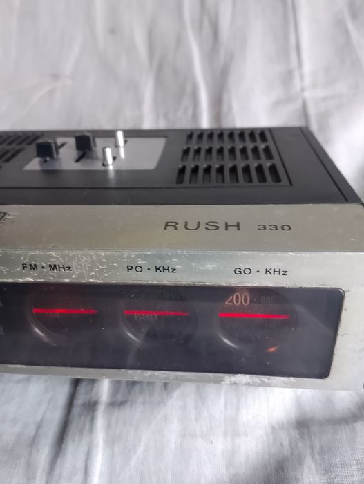Rádio relógio, bom estado