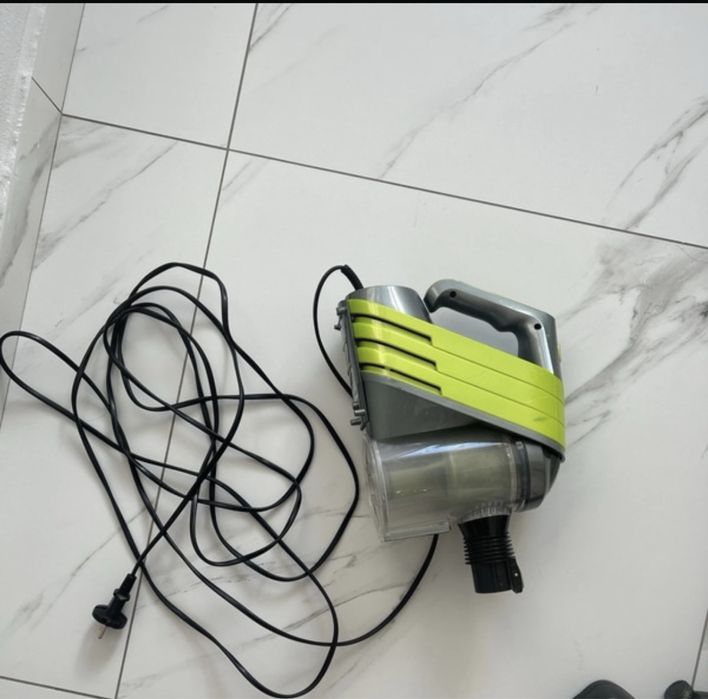 Aspirador vertical tristar