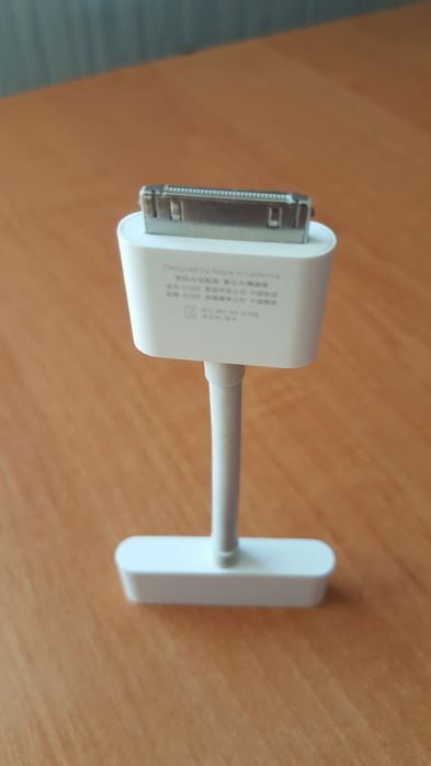 Переходник Apple iPhone или iPad (30-pin) к телевизору (HDMI) A1422