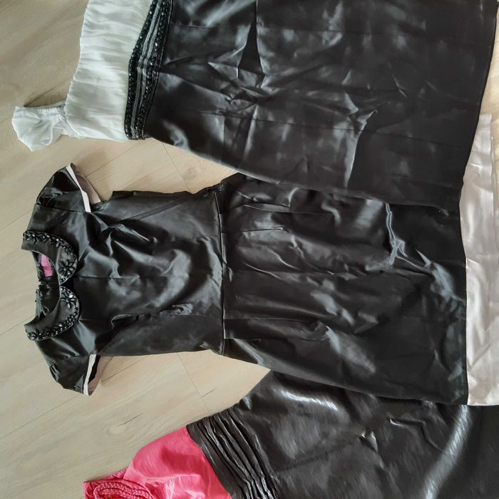 Sukienki damskie r34