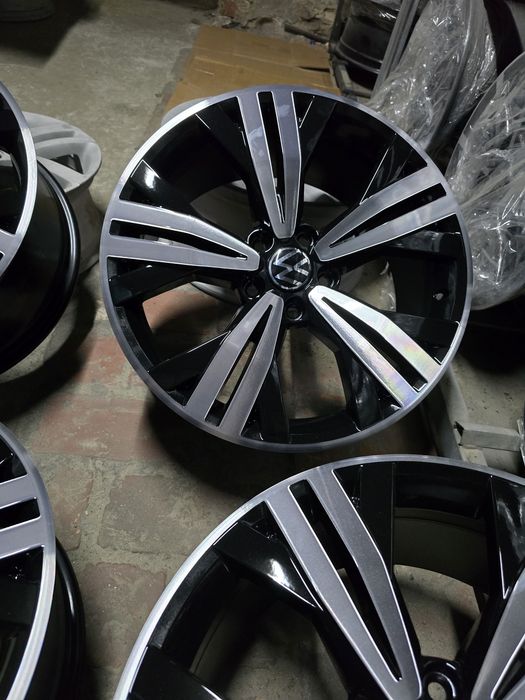 Felgi 18 5x112  Vw Passat Tiguan Arteon skoda seat